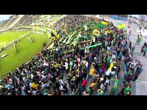 "Hinchada de Aldosivi vista desde el Aire" Barra: La Pesada del Puerto • Club: Aldosivi