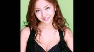 AKB48板野友美が過激な大人に変身している