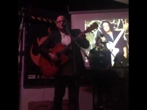 RÓBERT MIKLA A PRIATELIA Live