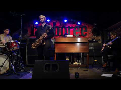 Joan Fort "Organ" Trio feat. Mogi Taylor - Speedball (Lee Morgan)