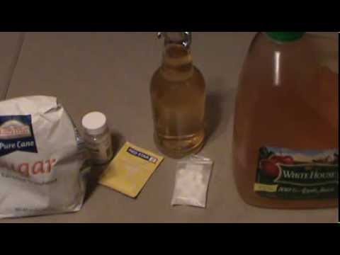 Homemade Apple Wine for Prepping