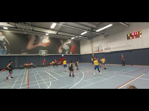 Celeritas-Donar M16-1 - Almere Pioneers M16-1 Q1