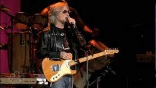Daryl Hall and John Oates - Adult Education | Live in Sydney | Moshcam