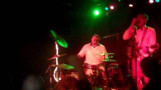 IAmDynamite--"Stereo" Live in Brooklyn