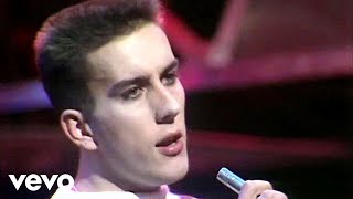 The Specials - Do Nothing (Live at BBC&#39;s Top Of The Pops 1980) [HD Remaster]