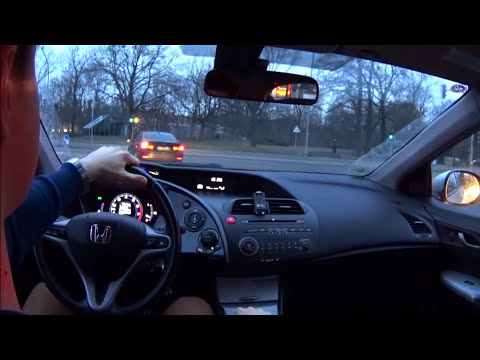 Honda Civic VIII 1.4 i-DSI 2006 city driving