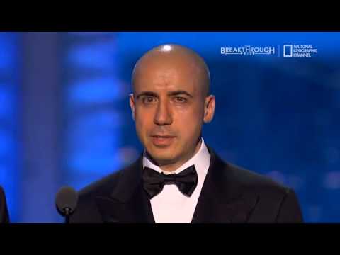 Breakthrough Prize: Star-studded ceremony honours top scientists