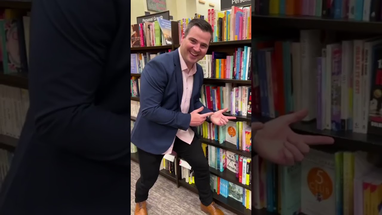 Book signing events at are absolutely awesome!!! #BestsellingAuthor #BestsellingAuthors #Bestselling