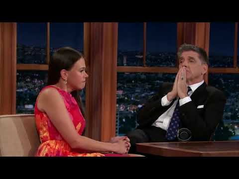 Sutton Foster Is Super Flexible for Craig Ferguson
