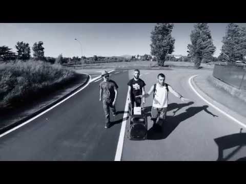 FUGA DI CERVELLI - MOONWALKERS (ALZ&DRB) ft. SENZ, TEMPO