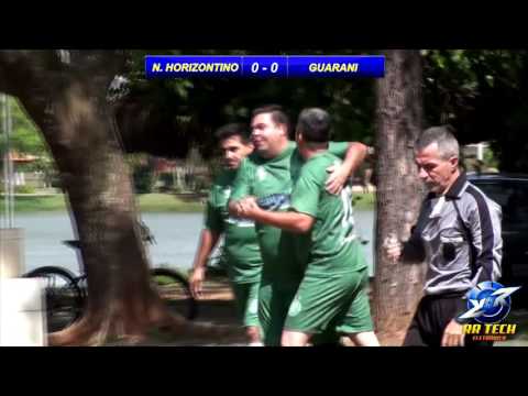 VINI FAZ 3 GOLS E PEDE MÚSICA