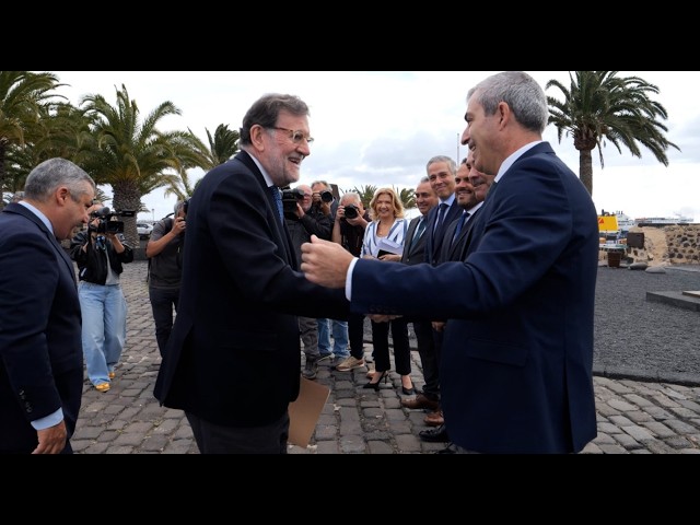 Manuel Domínguez, junto a Rajoy, asiste al Global Sur Lanzarote 2026