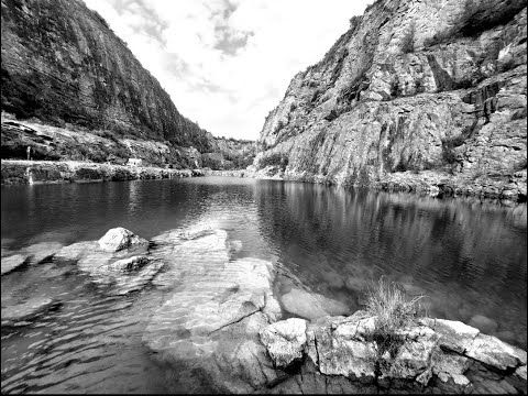 Anna Benz - Bylo to nutné