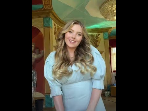 Paula's going to a wedding ❤️💍💒 I'll do the bride's makeup