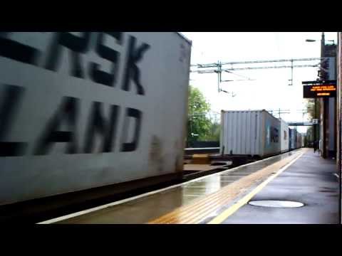 4L92 passing a wet Atherstone Thursday 3rd May 2012.