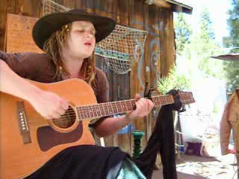 Megan Jo The Nightingale sings English folk song