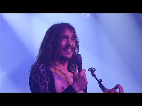 Justin taking a dive in the audience