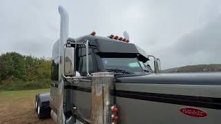 Peterbilt 589 Split Window. Best visor option. No vibration or loose visors. 