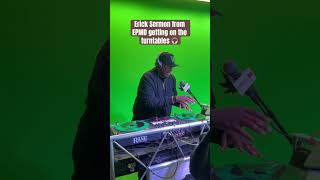 Erick Sermon from EPMD on the turntables 🎧