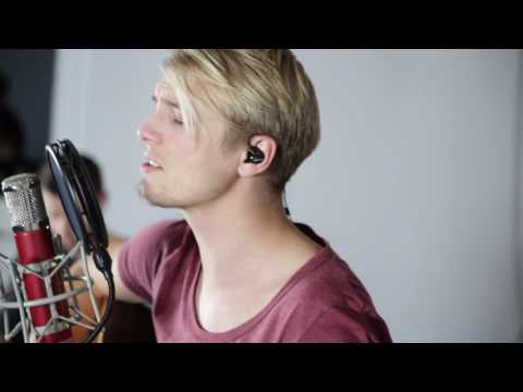What a Beautiful Name (Jakie Piękne Jest Imię Twe)- Hillsong Worship (polish cover) - Michał Król