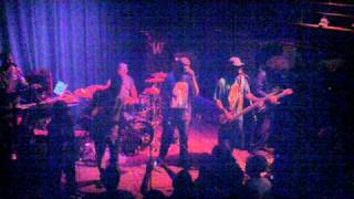 Fishbone live in Oakland, Unyielding Conditioning