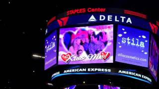 Justin Bieber LA Lakers Kiss Me Cam! video