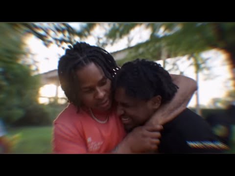 Tay Savage Puts Lil Reese In a CHOKEHOLD THEN DDT HIM‼️😂