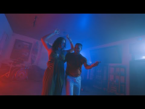 SÓ SE VIVE UMA VEZ - LOS MARESIAS ( CLIPE OFICIAL )