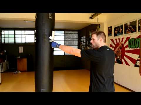 Come colpire sacco da Boxe - Tecniche di base. How to hit the heavy punching bag