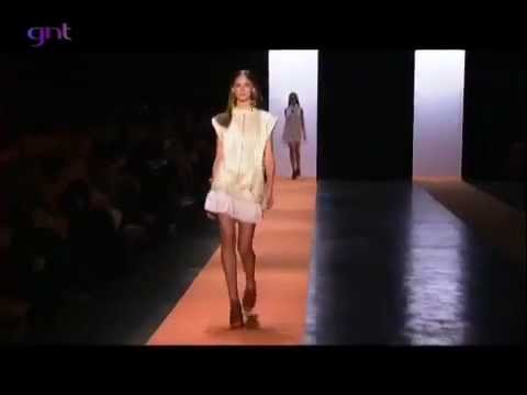 Desfile Juliana Jabour PrimaveraVero 2013