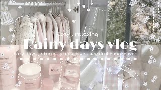 Cozy rainy days *VLOG* ʚ🌨️ɞ | gift wrapping , skincare , cleaning , wardrobe makeover