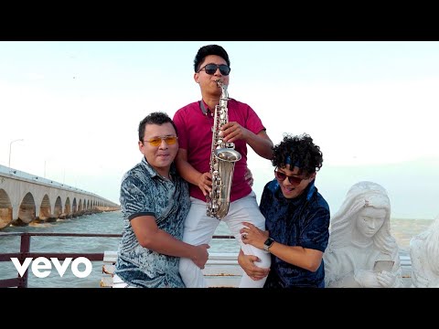 Grupo Versax - Mix ChocoSax: Dulce Amor/La Gallina/El Pachuco