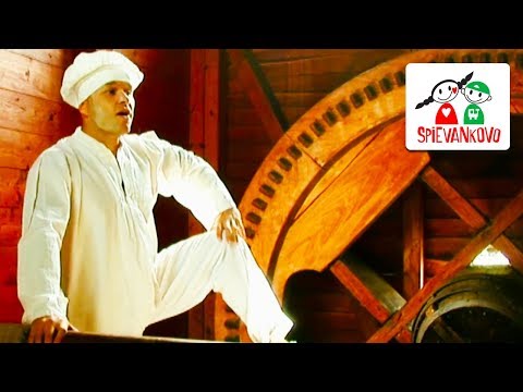Kolo kolo mlynské - SPIEVANKOVO 1