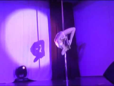 Reverse Elbow Fang Pole Trick - Nina Teltsova