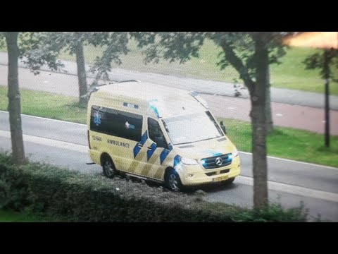 primeur nieuwe rijopleiding Ambulance 12644 met spoed in krommenie