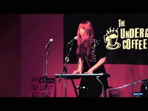 Aria Songbird - Lets Move Forwards