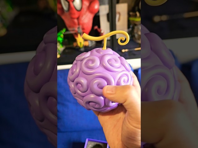 Vídeo relacionado con One Piece - Figura Luminosa de Fruta Gum Gum - 20 cm - USB-C