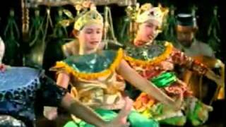 Download lagu (Best) Cuti Cuti Malaysia Song mp3 Download lagu (Best) Cuti Cuti Malaysia Song mp3