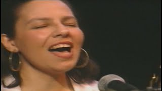 NO E'   - ISDENORA  live  1997