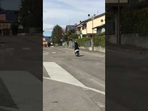 Acceleration and wheelie zip sp athena racing