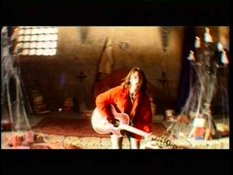 Pippo Pollina ft. Franco Battiato - Finnegan's wake (video)