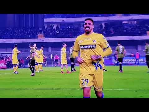 espulsione Cacciatore chievo-juve "manette"