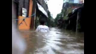 preview picture of video 'POCC @ Brgy Gulod Flooded Actual Footage (Aug.7,2012)'