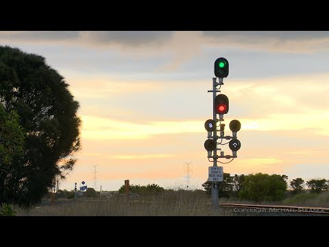 5MA5 Pacific National Container Train - PoathTV Australian Railways