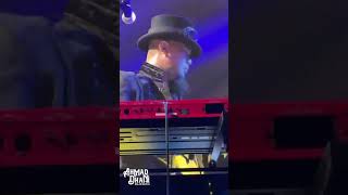 Download lagu Ahmad Dhani cover lagu When I See You Smile Bad English mp3 Download lagu Ahmad Dhani cover lagu When I See You Smile Bad English mp3