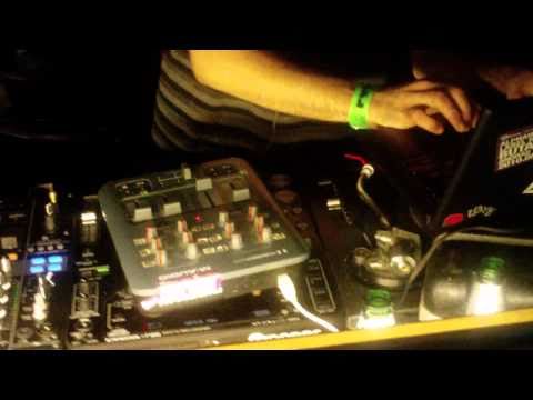 Andras Toth LIVE @ A38 2010.09.18 (HD) p2