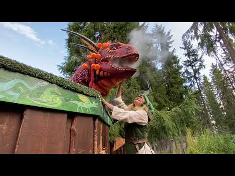 Draktränaren Pyr och Kaldera plockar fram pynt till spöklovet 2020 🐲