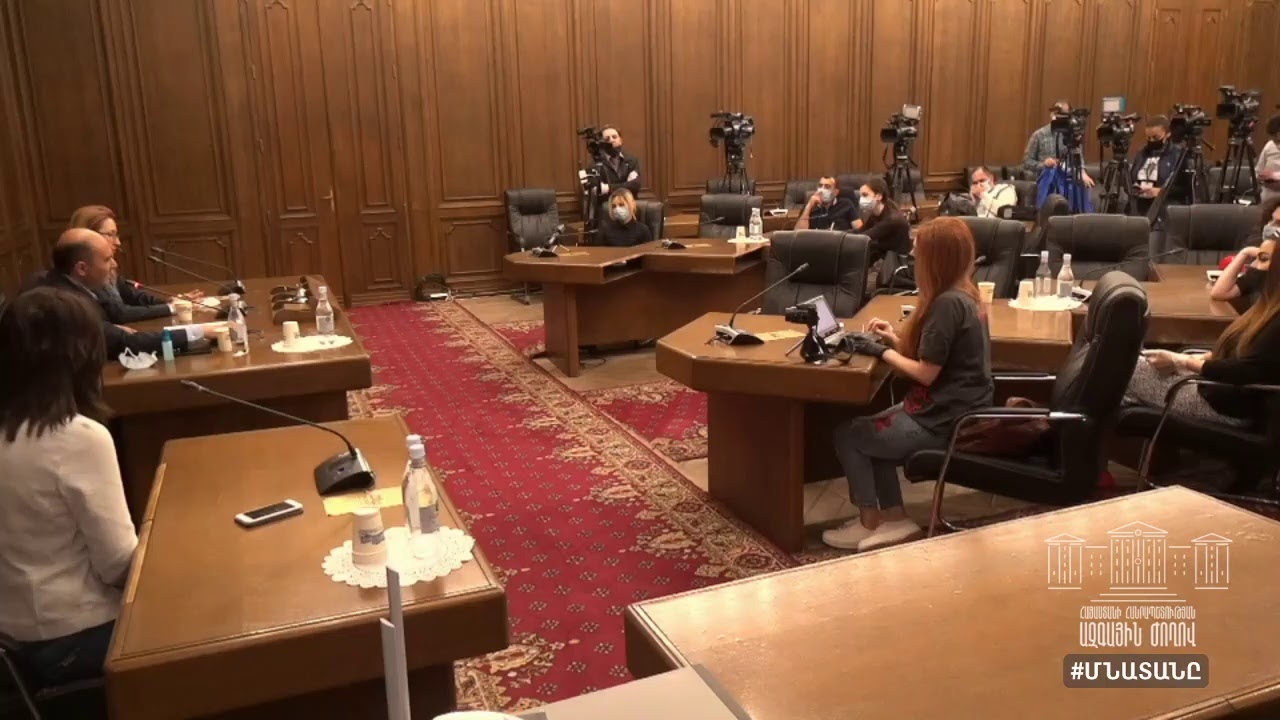 «Լուսավոր Հայաստան» խմբակցության ներկայացուցիչների մամուլի ասուլիսը