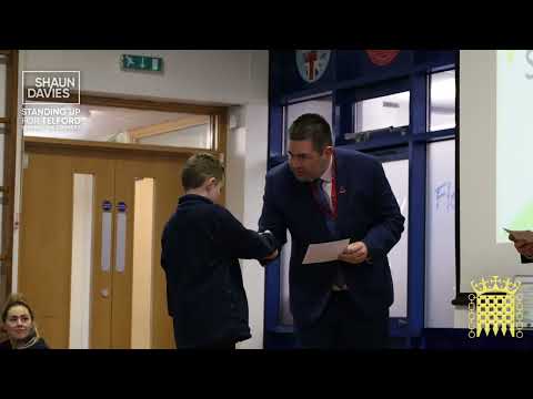 Shaun Davies MP first school visit to Meadows Primary.