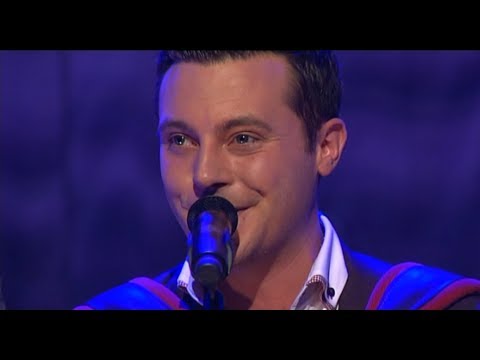 Nathan Carter - Wagon Wheel | The Late Late Show | RTÉ One